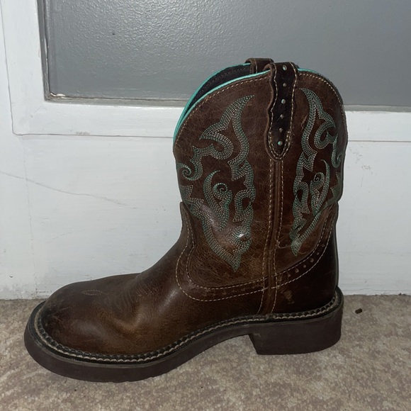 Justin Cowgirl boots - Picture 2 of 3